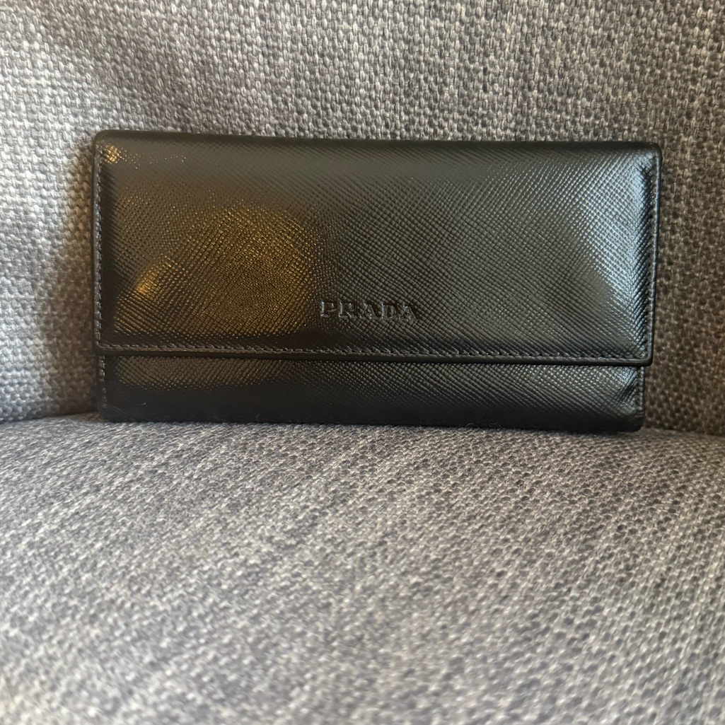 Prada Black 6 Key Holder